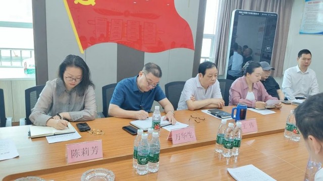 【武汉昌安】筑牢节日安全防线 武汉昌安保安服务公司召开“五一”节前安全生产教育专题会议 2.jpg