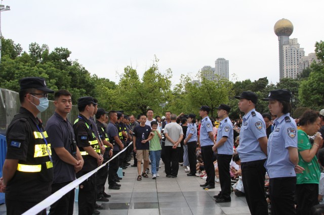 图片 6.jpg 图片 6.jpg