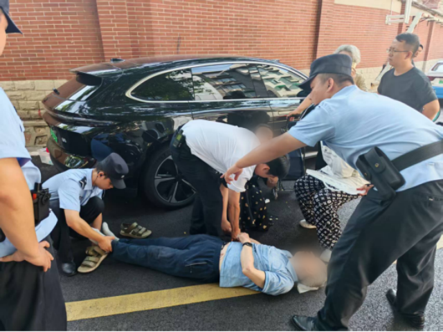 图片 4.png 图片 4.png