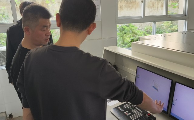 图片 4.jpg 图片 4.jpg